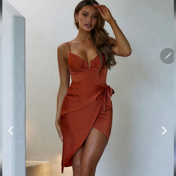 Selfie Leslie Dresses & Skirts - Selfie Leslie LAKE COMO FITTED BODICE WRAP DRESS TERRACOTTA